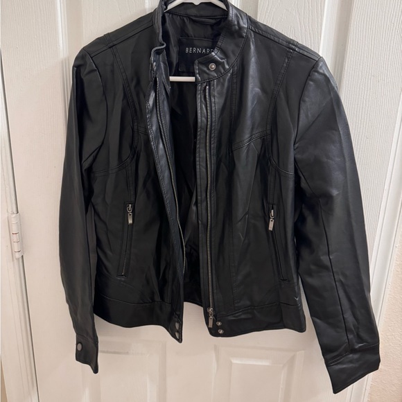 Bernardo leathered jacket size small - Picture 1 of 3